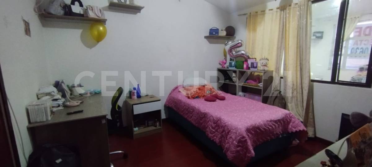 Casa en venta en Las Americas, Bogotá · foto 8 de 14