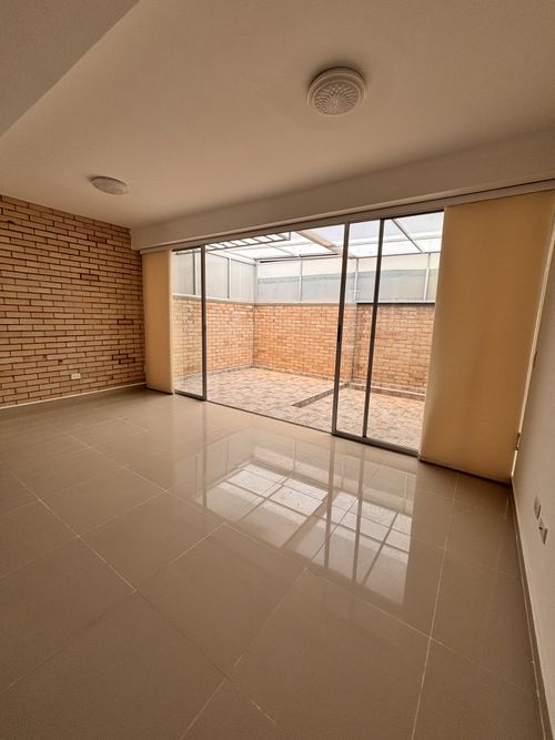 Casa de 3 alcobas en venta en Alfaguara, Jamundí, 92 m² · foto 5 de 24