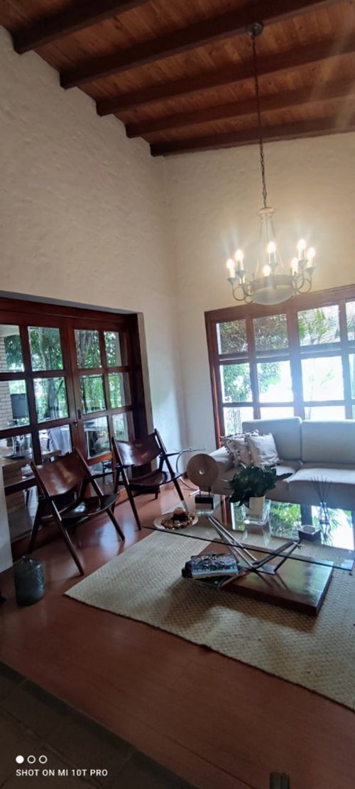 Casa de 4 alcobas en venta en Ciudad Jardin, Cali, 380 m² · foto 3 de 24