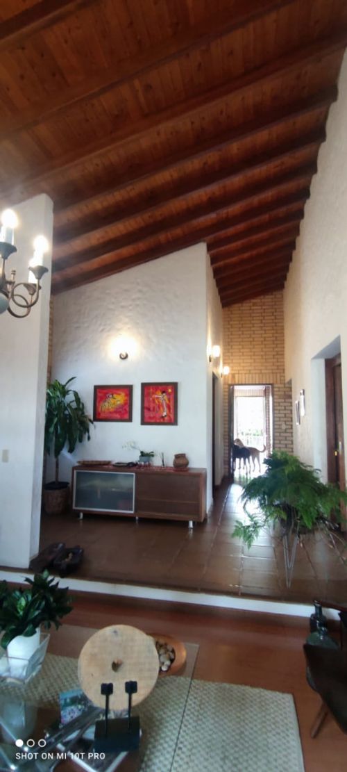 Casa de 4 alcobas en venta en Ciudad Jardin, Cali, 380 m² · foto 5 de 24