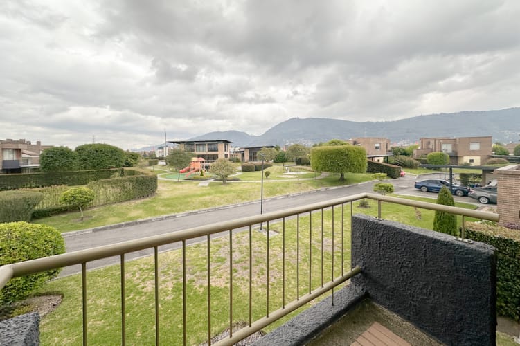Casa de 3 alcobas en venta en Cota, 214 m² · foto 22 de 24