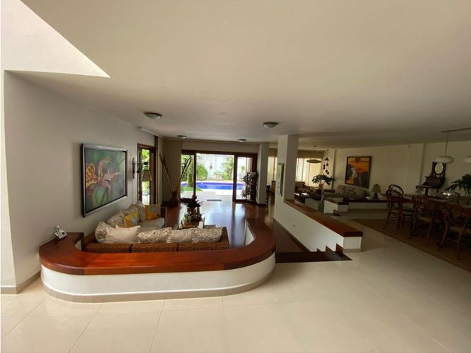 Casa de 4 alcobas en venta en Tejares Cristales, Cali, 820 m² · foto 4 de 24
