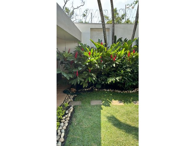 Casa de 4 alcobas en venta en Tejares Cristales, Cali, 820 m² · foto 19 de 24