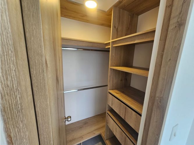 Apartamento de 3 alcobas en venta en El Porvenir, Rionegro, 54 m² · foto 21 de 24