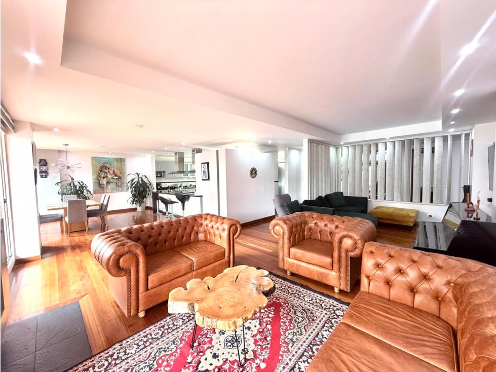 Apartamento en venta en Chicó Navarra, Bogotá · foto 3 de 15