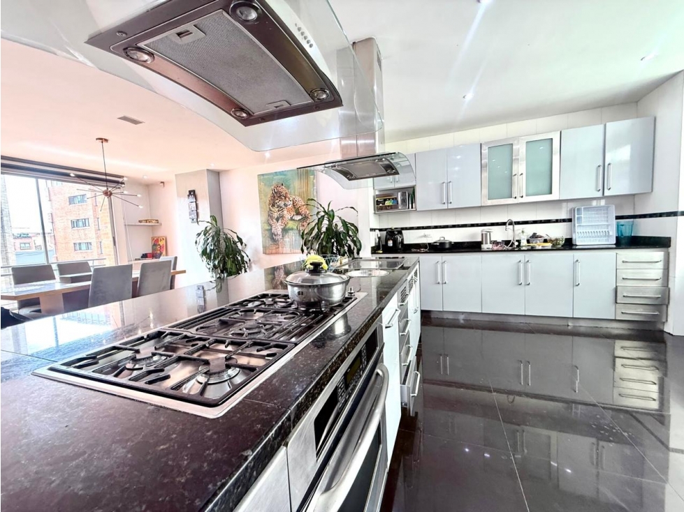 Apartamento en venta en Chicó Navarra, Bogotá · foto 11 de 15