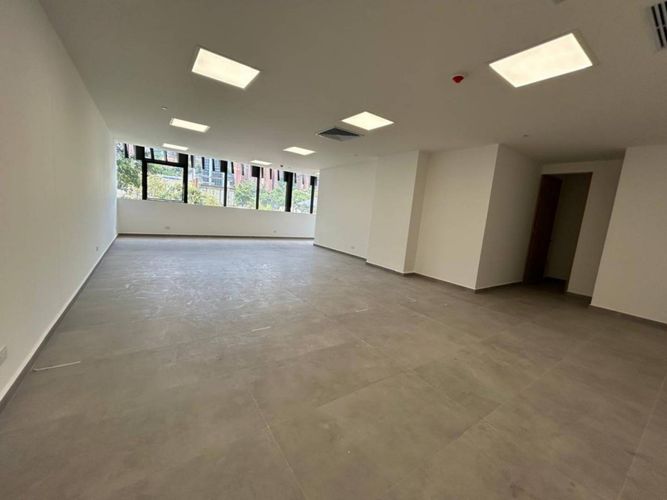 Oficina en arriendo en Ciudad Del Río, Medellín, 131 m² · foto 5 de 6