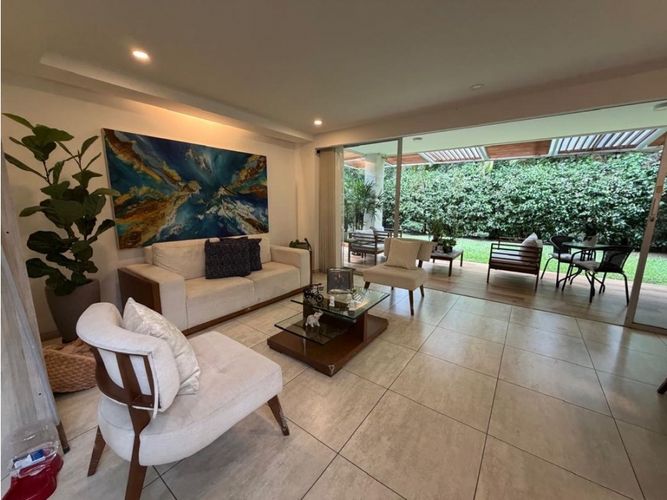 Casa de 3 alcobas en venta en Pance, Cali, 230 m² · foto 3 de 18