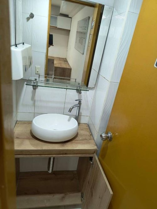 Local en venta en Manila, Medellín, 33 m² · foto 7 de 11
