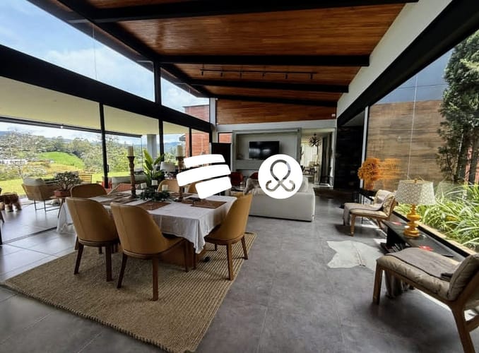 Casa de 3 alcobas en venta en Pantanillo, El Retiro, 358 m² · foto 9 de 14
