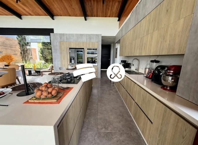 Casa de 3 alcobas en venta en Pantanillo, El Retiro, 358 m² · foto 14 de 14