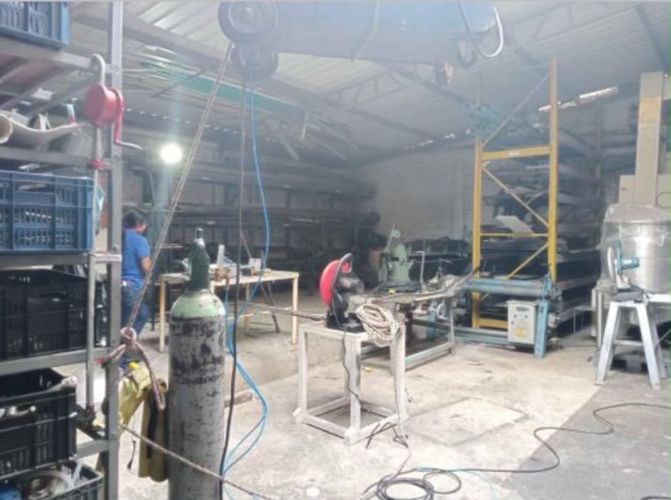 Bodega en venta en La Esmeralda, Cali, 3111 m² · foto 11 de 17