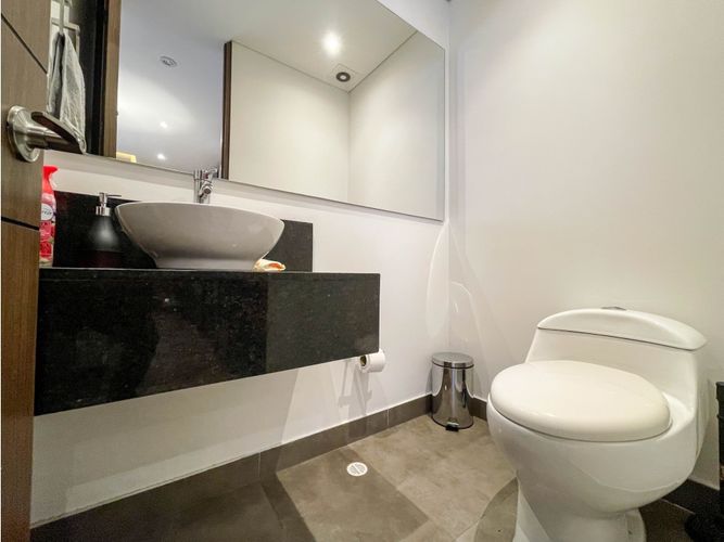 Apartaestudio en venta en Santa Barbara, Bogotá, 50 m² · foto 8 de 18