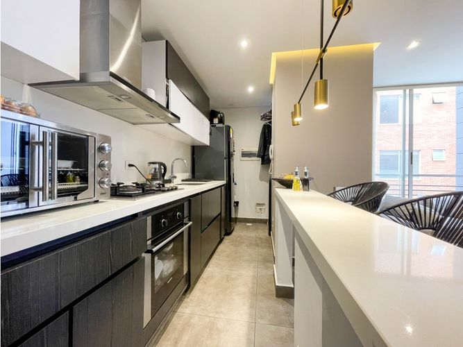 Apartaestudio en venta en Santa Barbara, Bogotá, 50 m² · foto 9 de 18