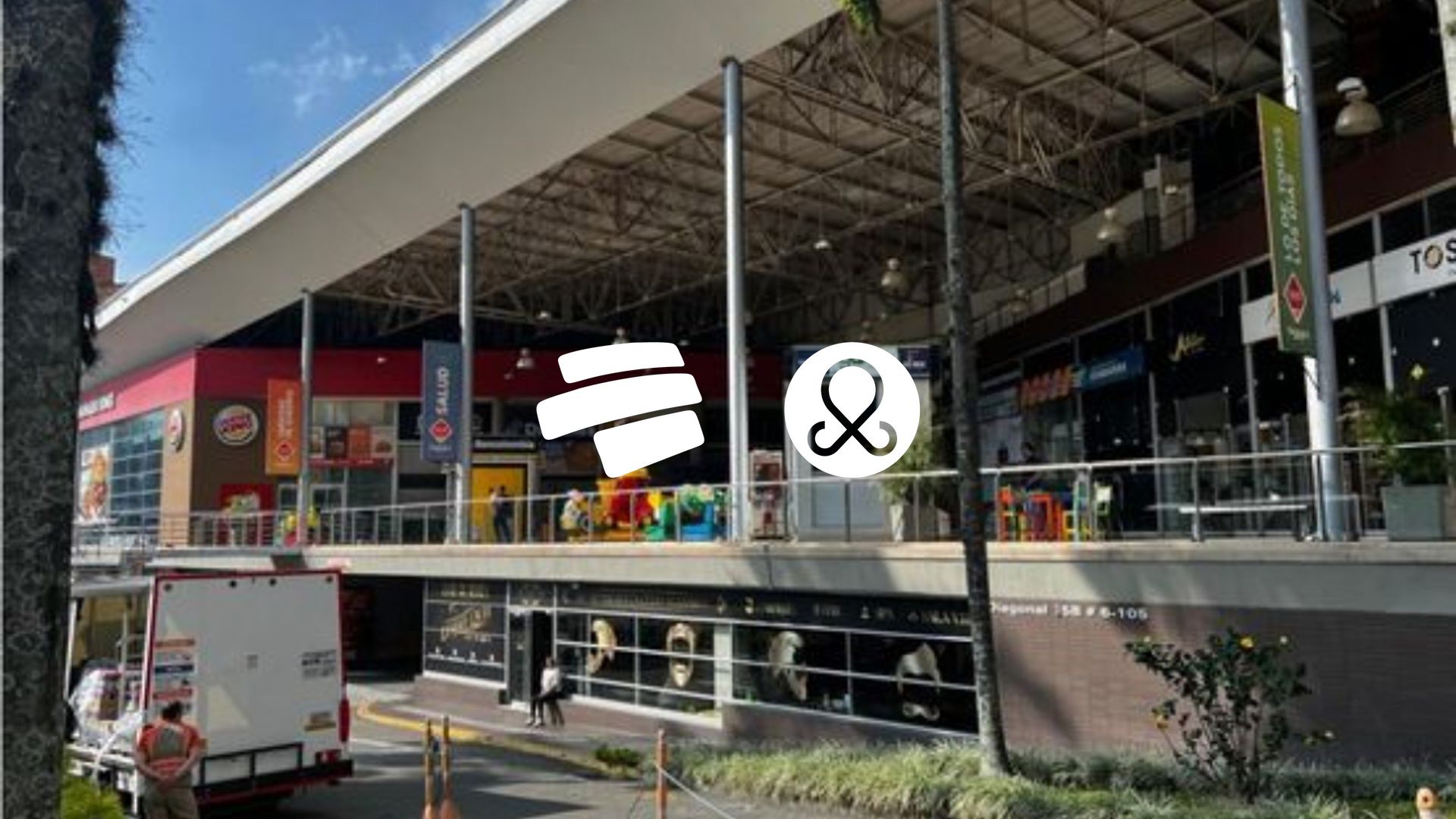 Commercial Space in Loma de los bernal (326 m²) for Sale - 4