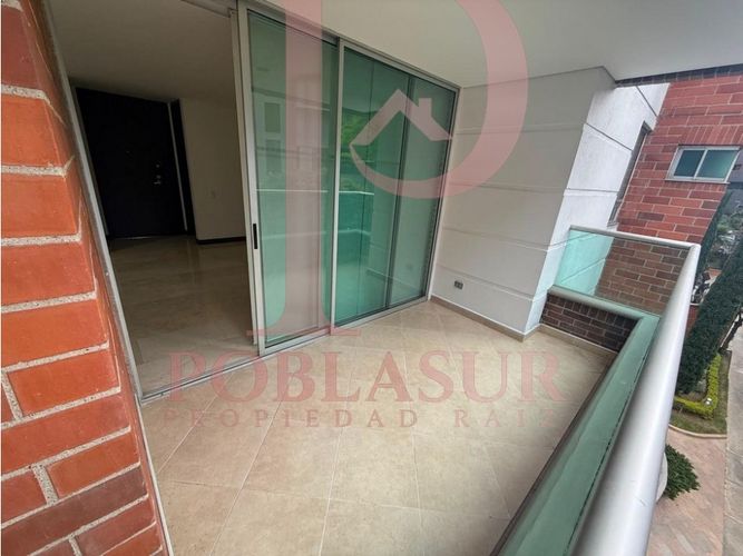 Apartamento de 3 alcobas en arriendo en Santa Maria De Los Angeles, Medellín, 130 m² · foto 4 de 21