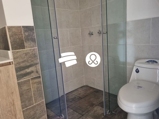 Apartamento de 1 alcoba en venta en Laureles, Medellín, 49 m² · foto 3 de 5