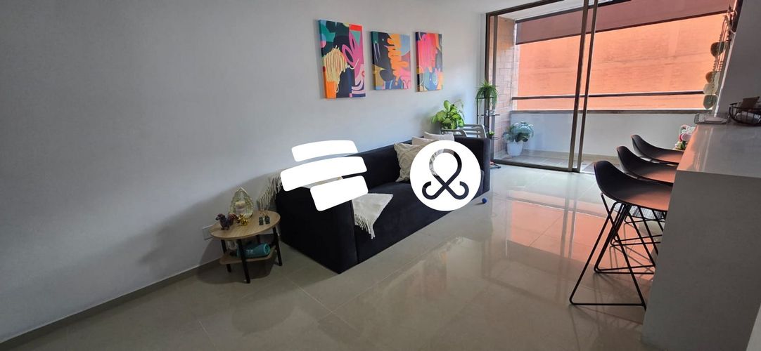 Apartamento de 2 alcobas en venta en Las Lomitas, Sabaneta, 72 m² · foto 2 de 24