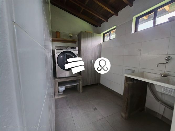 Casa de 3 alcobas en venta en Pueblo Viejo, La Estrella · foto 11 de 24