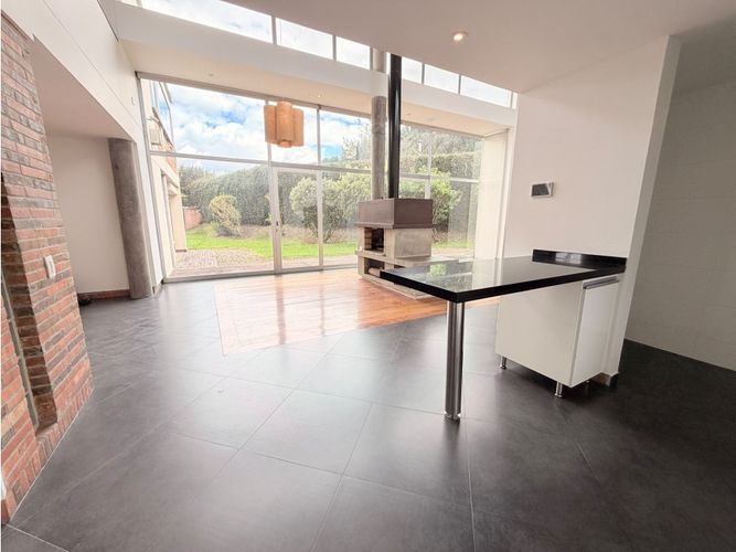 Casa de 3 alcobas en venta en Siberia, Cota, 250 m² · foto 6 de 24