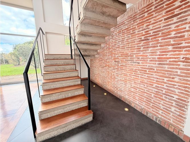 Casa de 3 alcobas en venta en Siberia, Cota, 250 m² · foto 15 de 24