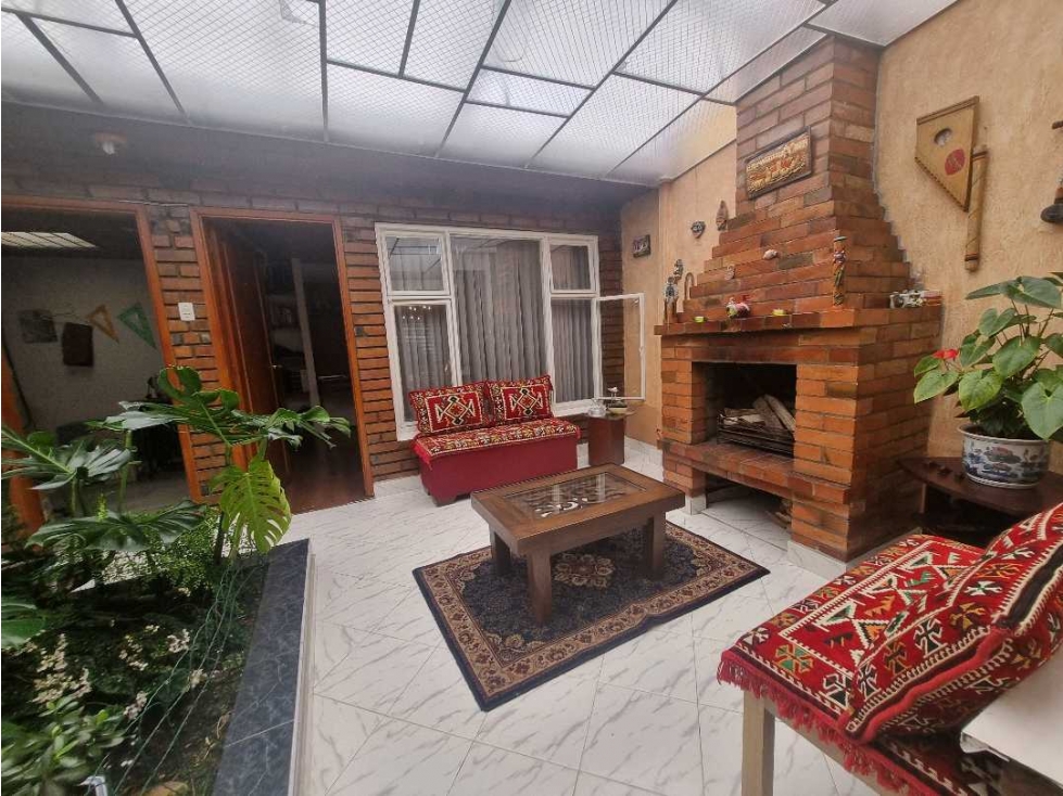 Casa en venta en La Esmeralda, Bogotá · foto 16 de 24