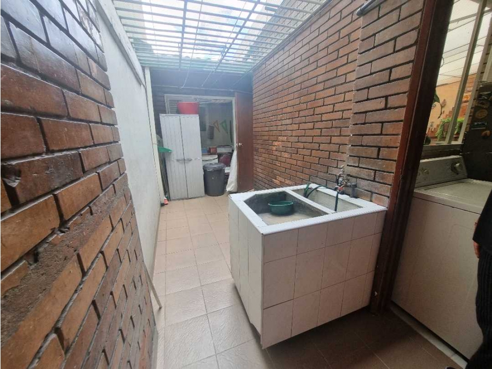 Casa en venta en La Esmeralda, Bogotá · foto 22 de 24