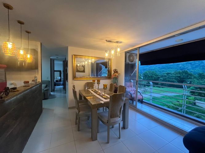 Apartamento de 3 alcobas en venta en Ruitoque Condominio, Floridablanca, 94 m² · foto 3 de 24
