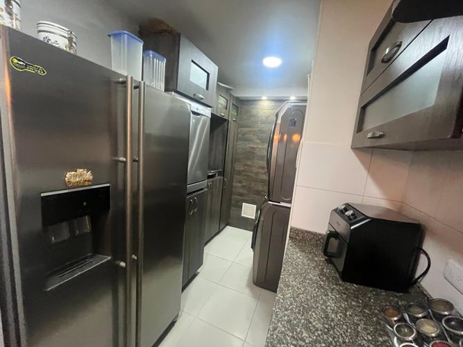 Apartamento de 3 alcobas en venta en Ruitoque Condominio, Floridablanca, 94 m² · foto 5 de 24