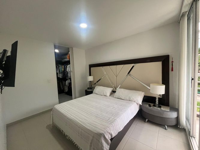 Apartamento de 3 alcobas en venta en Ruitoque Condominio, Floridablanca, 94 m² · foto 12 de 24