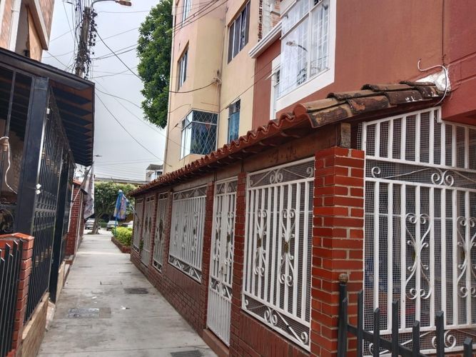 Casa de 3 alcobas en venta en Portal Campestre, Girón, 77 m² · foto 2 de 20