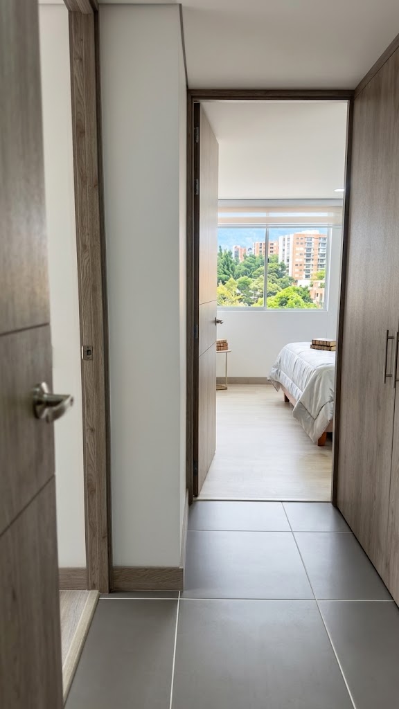 Apartamento en venta en Cumbres, Envigado · foto 15 de 18