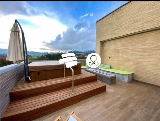 Casa de 4 alcobas en venta en Las Palmas, Envigado, 1560 m² · foto 3 de 6