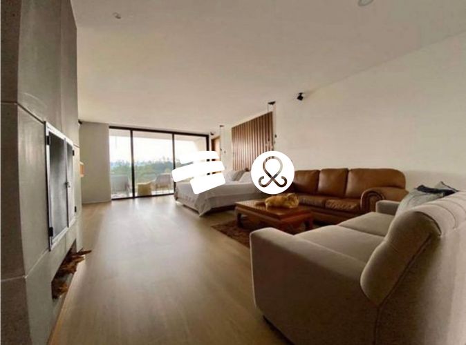 Casa de 4 alcobas en venta en Las Palmas, Envigado, 1560 m² · foto 4 de 6