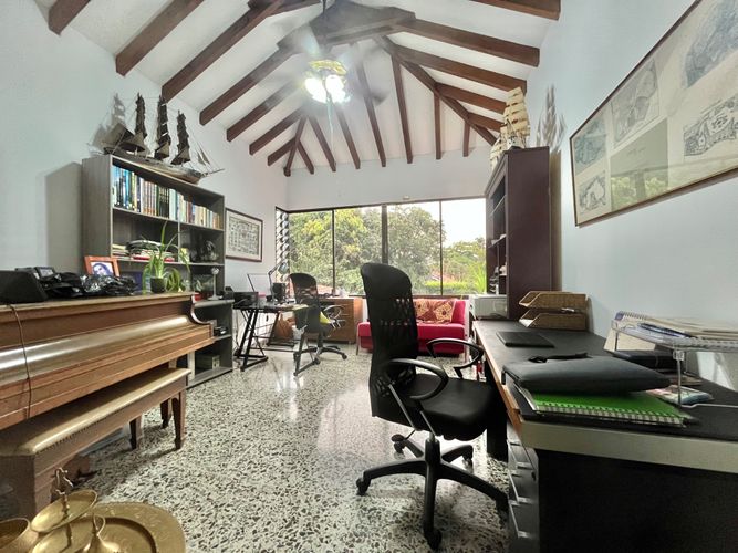 Casa de 4 alcobas en venta en Pance, Cali, 370 m² · foto 4 de 24