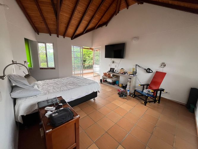 Casa de 4 alcobas en venta en La Loma, Piedecuesta, 340 m² · foto 13 de 20