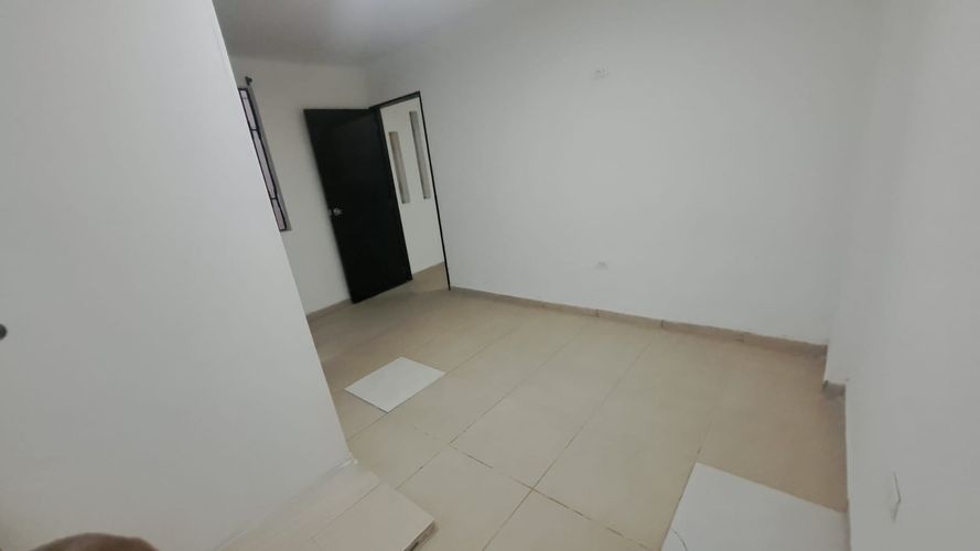 Apartaestudio en arriendo en Los Libertadores, Cali, 35 m² · foto 4 de 13