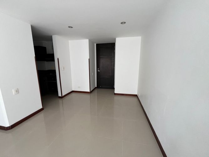 Apartamento de 2 alcobas en venta en Cabecera Del Llano, Bucaramanga, 70 m² · foto 3 de 19