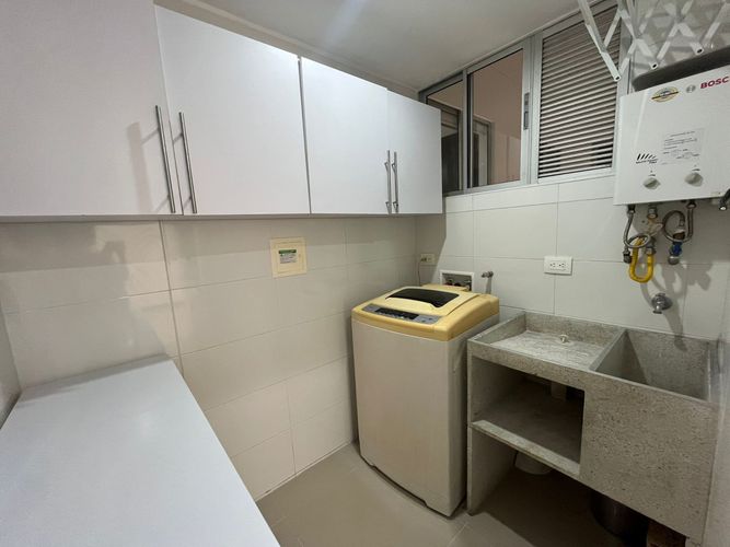 Apartamento de 2 alcobas en venta en Cabecera Del Llano, Bucaramanga, 70 m² · foto 7 de 19