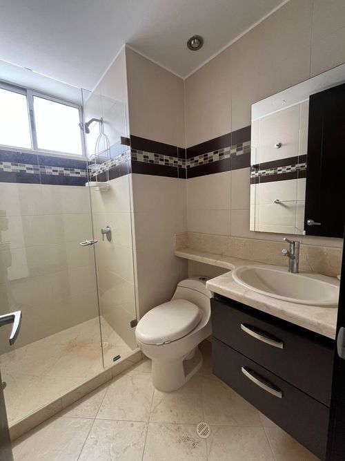 Apartamento de 2 alcobas en venta en Cabecera Del Llano, Bucaramanga, 70 m² · foto 10 de 19