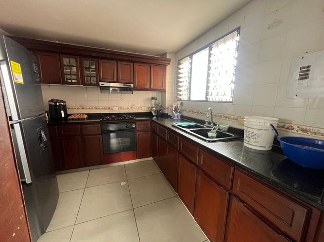 Apartamento de 3 alcobas en venta en Antiguo Campestre, Bucaramanga, 119 m² · foto 12 de 17
