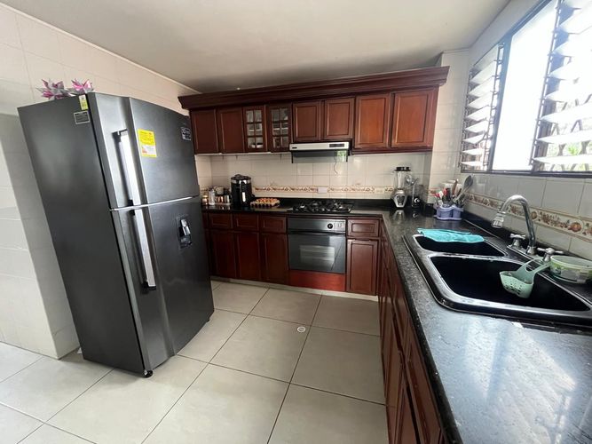 Apartamento de 3 alcobas en venta en Antiguo Campestre, Bucaramanga, 119 m² · foto 13 de 17