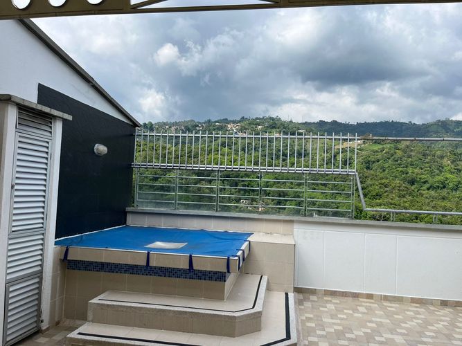 Apartamento de 2 alcobas en venta en Cabecera Del Llano, Bucaramanga, 70 m² · foto 16 de 19