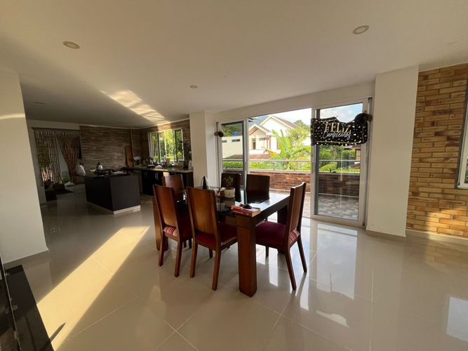 Casa de 4 alcobas en venta en La Españolita, Piedecuesta, 550 m² · foto 5 de 20