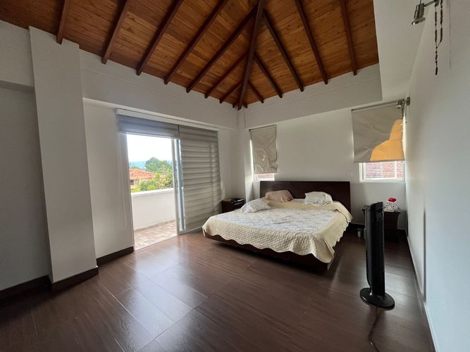 Casa de 4 alcobas en venta en La Españolita, Piedecuesta, 550 m² · foto 15 de 20