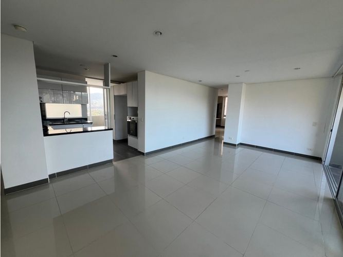 Apartamento de 4 alcobas en arriendo en Santa Maria De Los Angeles, Medellín, 137 m² · foto 7 de 24