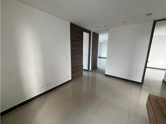 Apartamento de 4 alcobas en arriendo en Santa Maria De Los Angeles, Medellín, 137 m² · foto 13 de 24