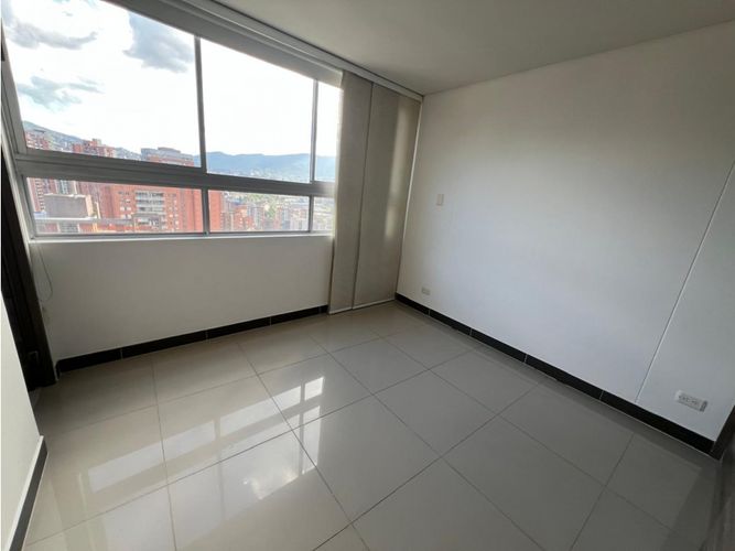 Apartamento de 4 alcobas en arriendo en Santa Maria De Los Angeles, Medellín, 137 m² · foto 19 de 24