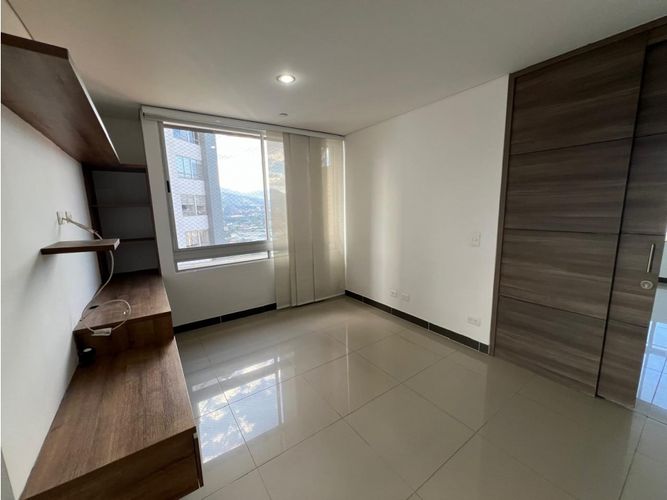 Apartamento de 4 alcobas en arriendo en Santa Maria De Los Angeles, Medellín, 137 m² · foto 23 de 24
