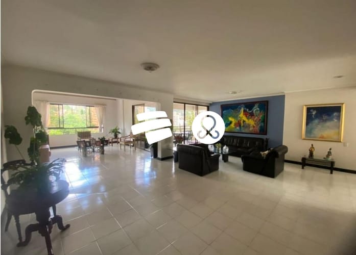 Apartamento de 5 alcobas en venta en Las Lomas, Medellín, 270 m² · foto 3 de 5